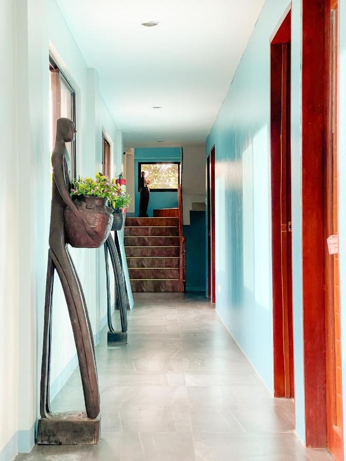 Amos Pili Tree Inn Powered By Cocotel El Nido Exterior photo